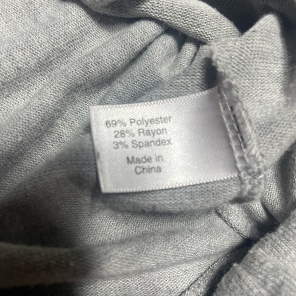 Lane Bryant Plus Size Gray Hoodie Sweatshirt “Snuggle weather “ size 18/20 - Picture 7 of 10